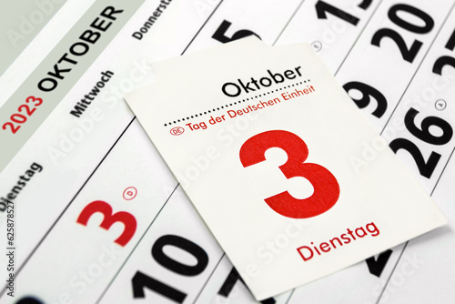 Tag der Deutschen Einheit mit Kalender und Datum 3. Oktober 2023