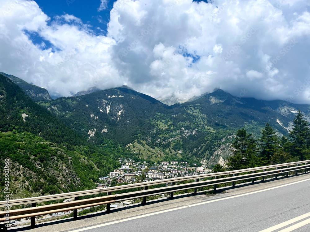Fototapeta premium Mont Blanc (French Mont Blanc and Italian. Monte Bianco —