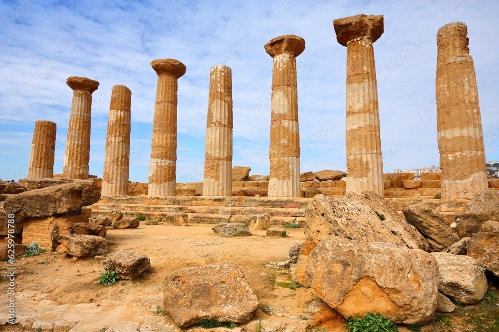 Valley of the Temples (Valle Dei Templi) in Agrigento, Sicily, Italy. Greek Temple of Juno ruin.