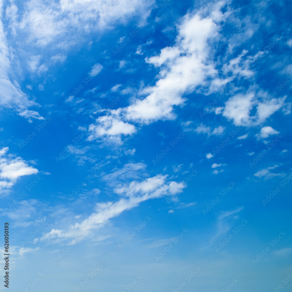 Obraz premium Blue sky and white clouds.