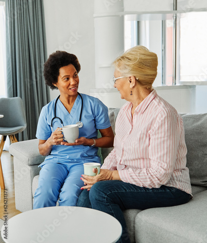Wallpaper Mural nurse doctor senior care caregiver help assistence retirement home nursing elderly woman man health support african american black coffee tea drinking cup Torontodigital.ca