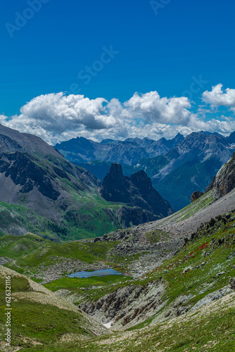 Trekking in Alta Valle Maira. Da Chiappera al Colle del Maurin ai piedi della Rocca Provenzale