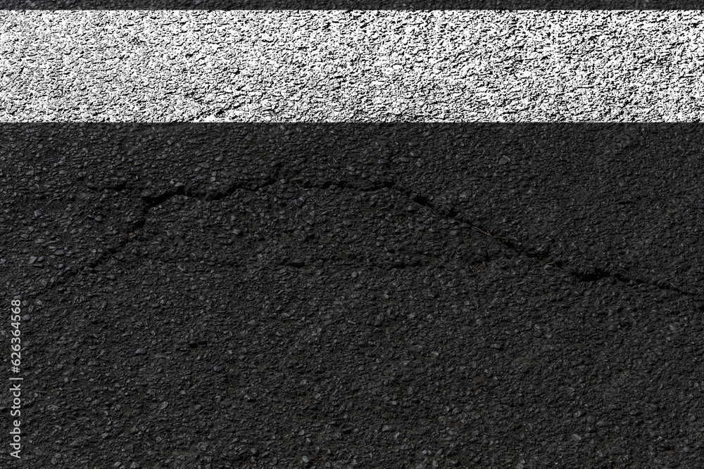 Obraz premium bande blanche sur asphalte