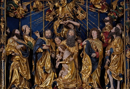 Detail des Marienaltars in Kraków: Einschlafen Marias von Aposteln umgeben