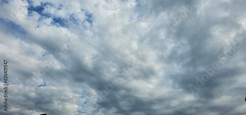 Wallpaper Mural Isolated clouds in the sky Torontodigital.ca