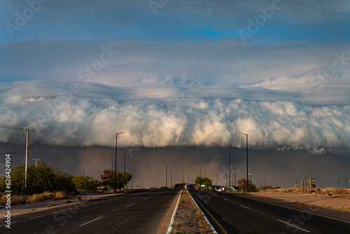 arcus cloud on road photo