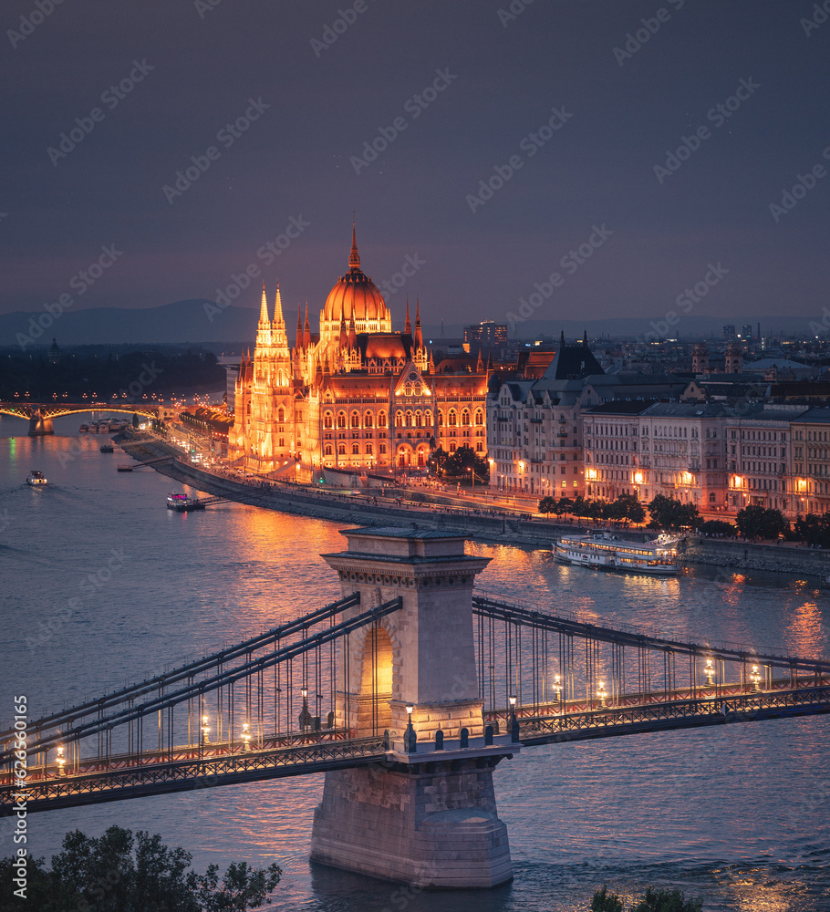 Amazing Chain Bridge with the Parliament in sunset in Budapest, Hungary