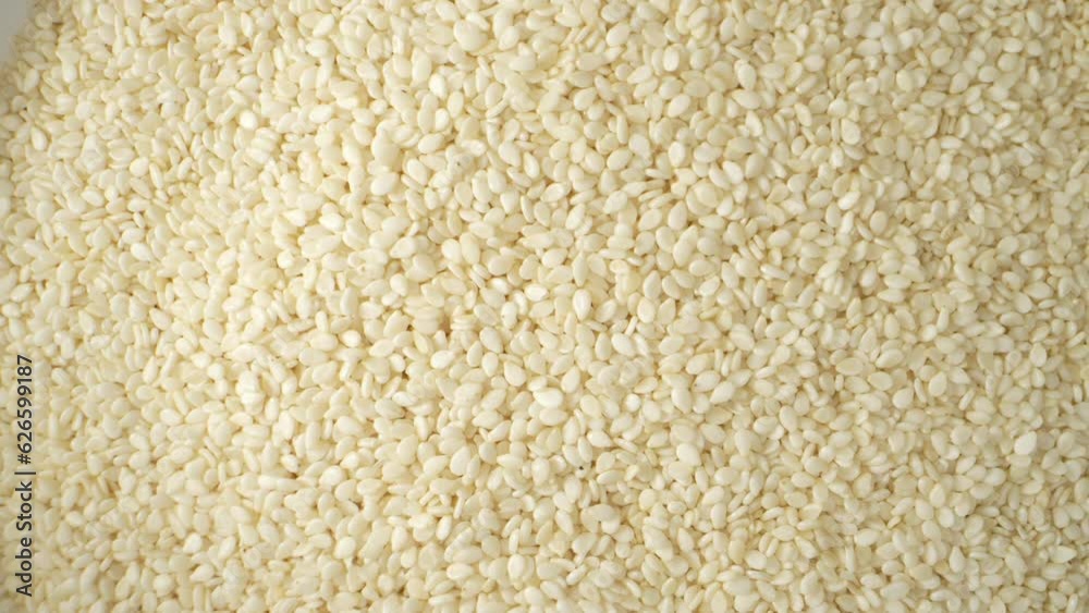 White sesame seeds are rich in various essential nutrients. They are a good source of healthy fats, protein, dietary fiber, and several minerals, including calcium, iron, magnesium, phosphorus
White sesame seeds are rich in various essential nutrients. They are a good source of healthy fats, protein, dietary fiber, and several minerals, including calcium, iron, magnesium, phosphorus