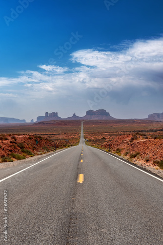 Road to Monument Valley in the American west on a partially cloudy day