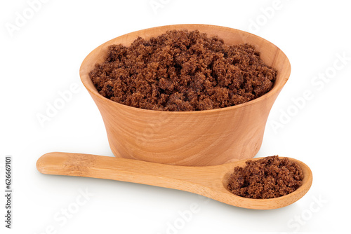 Fotografie Dark muscovado sugar or Barbados sugar in wooden bowl isolated on white backgrou