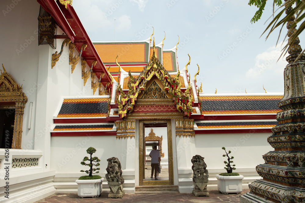 Naklejka premium Thai temple landscape, traditional temple