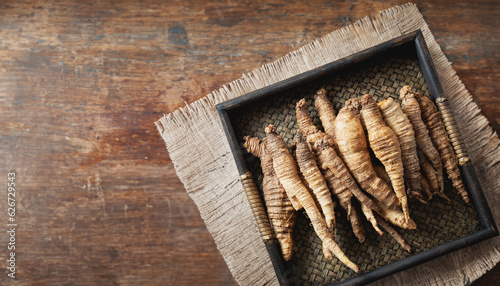 deodeok, mountain herb whose roots have restorative properties