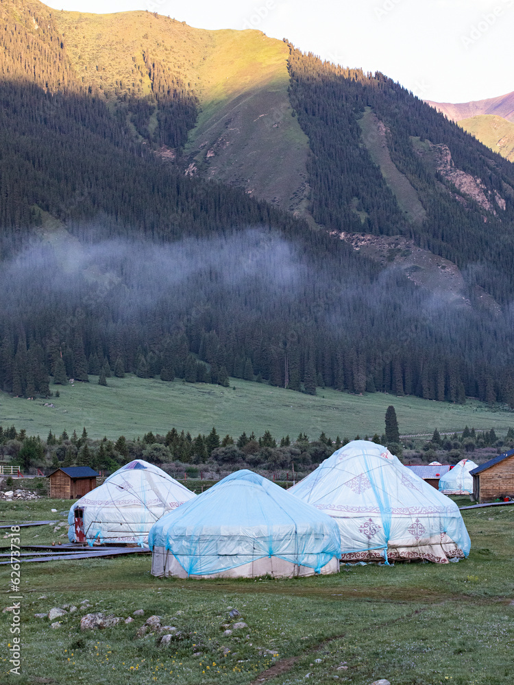yurt in the mountains