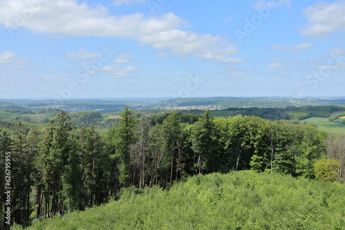 Blick von Balve auf die Naturlandschaft des Sauerlandes