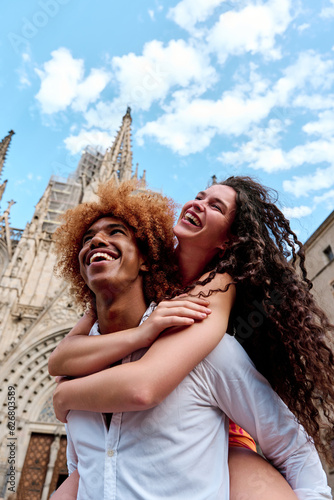 Photography vertical photo of a happy tourists couple in Barcelona, Spain - Holiday and tour