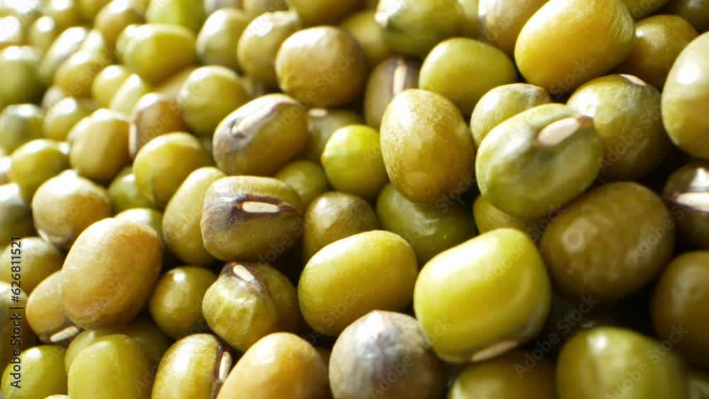 Mung beans contain various antioxidants, such as flavonoids and phenolic compounds, which help protect the body from oxidative stress and inflammation. Food and grain concept. 4K HDR
Mung beans contain various antioxidants, such as flavonoids and phenolic compounds, which help protect the body from oxidative stress and inflammation. Food and grain concept. 4K HDR