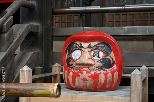 東京の深大寺の達磨の風景
