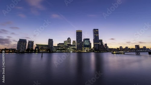 Timelapse of Canary Wharf at sunrise 4K