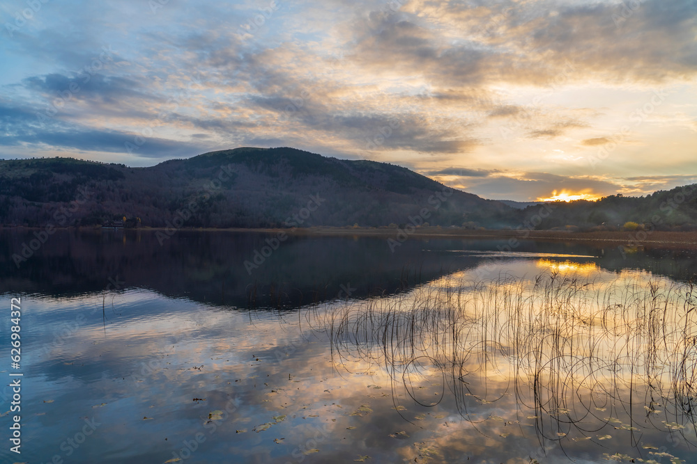 Fototapeta premium bolu abant lake surroundings and sunset colors