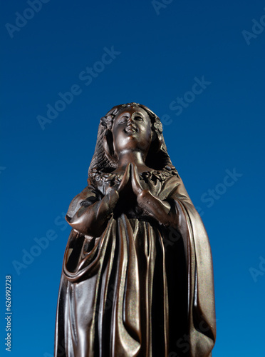 A santa imagem de Nossa Senhora Aparecida, a santa padroeira do Brasil