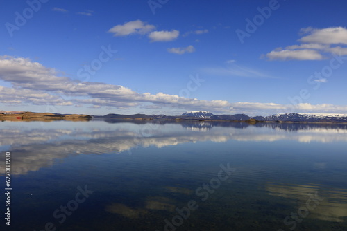 M  vatn is a shallow lake located in an area of active volcanism in northern Iceland  near the Krafla volcano