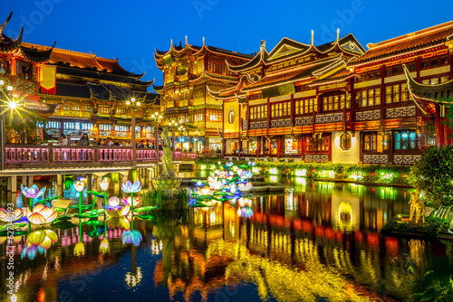 night view of yu yuan garden in shanghai, china