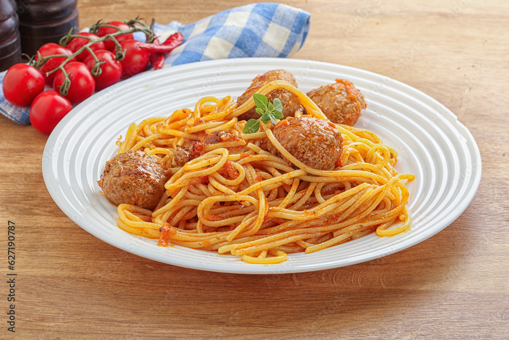 Spaghetti with meatball in tomato sause Spaghetti with meatball in tomato sause