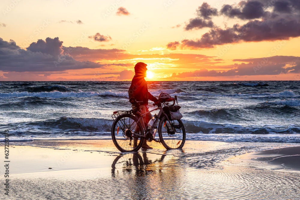 Obraz premium radfahrer am meer