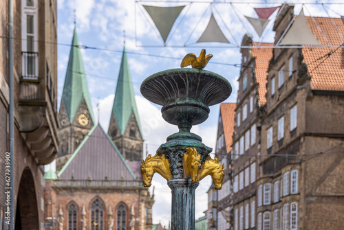 Pferdebrunnen Bremen City Obernstraße mit Blick auf Dom