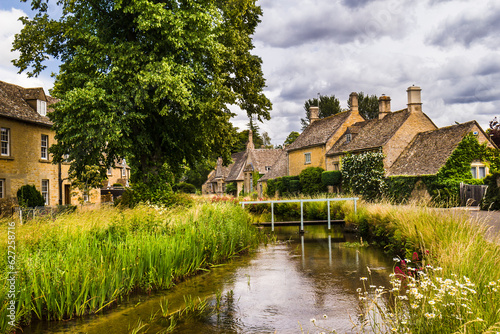 Lower Slaughter, channel The Costwolds, England © jerdozain