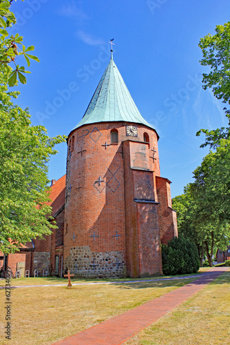 Salzhausen: Historische Johanniskirche (Lüneburger Heide, Niedersachsen)