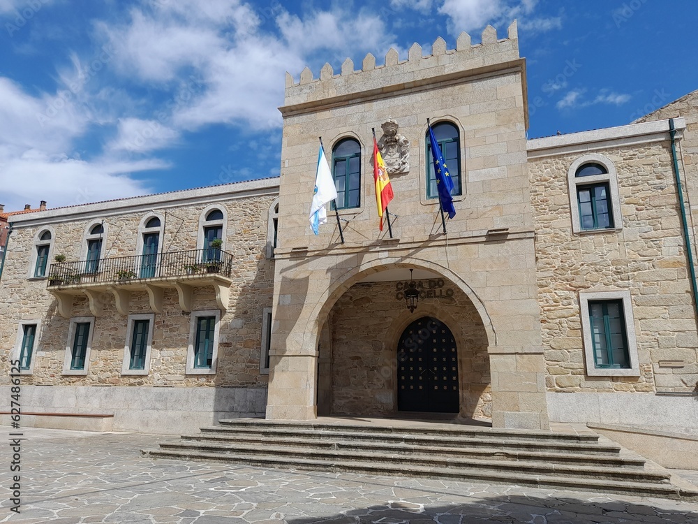 Fachada del Ayuntamiento de Noia, Galicia