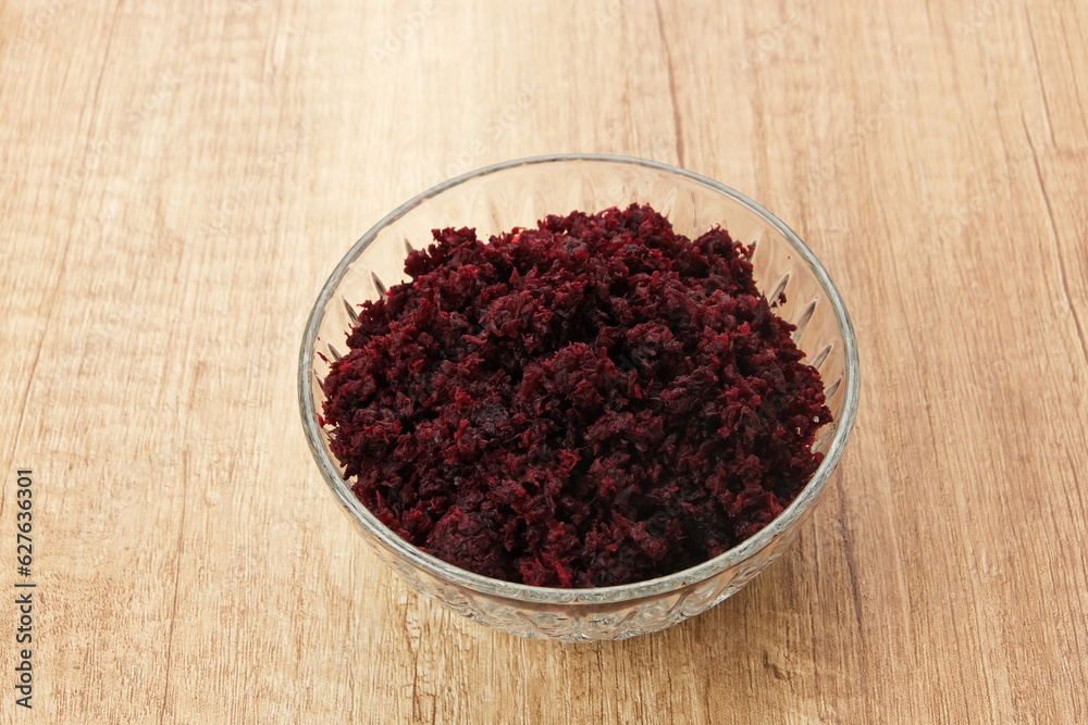 Organic beetroot pulp juice, squeezed from a slow juicer, zero waste.
Organic beetroot pulp juice, squeezed from a slow juicer, zero waste.