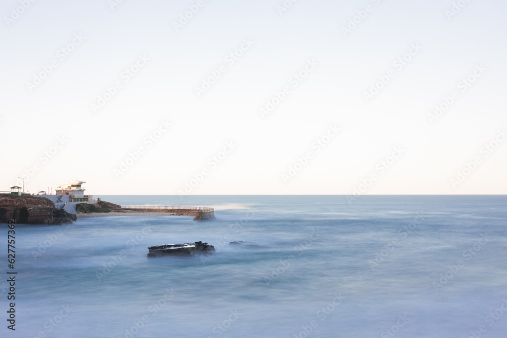 Naklejka premium Long Exposure Pacific Ocean La Jolla San Diego California Coast