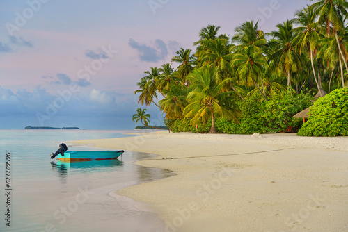  Colorful boat on Beautiful maldives tropical island - Panorama