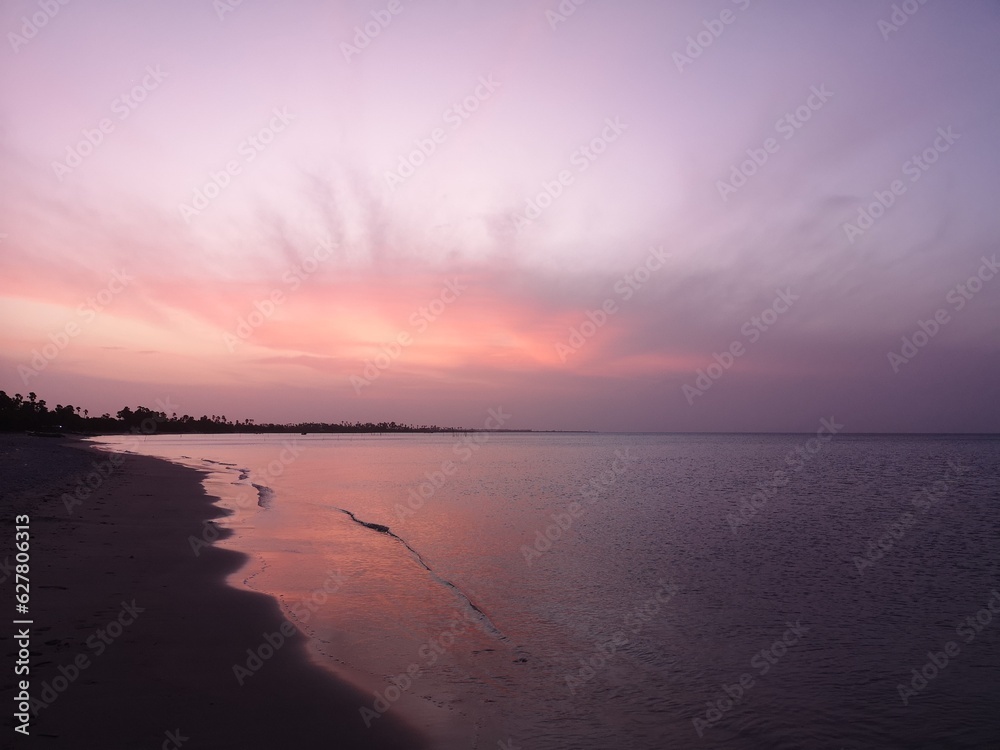 Naklejka premium sunset on the beach