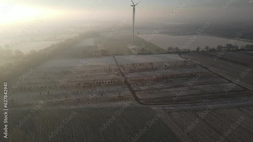 Drohnenaufnahmen im Winter während eines wundervollen Morgens Drohnenaufnahmen im Winter während eines wundervollen Morgens