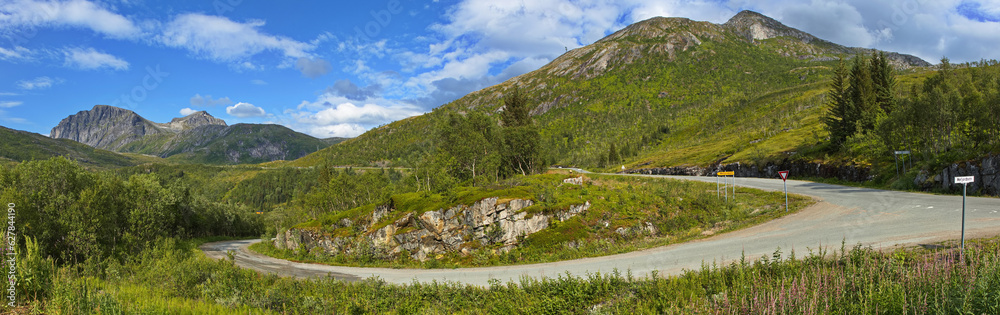 Naklejka premium Landscape on the Scenic Route Senja in Troms og Finnmark county, Norway, Europe