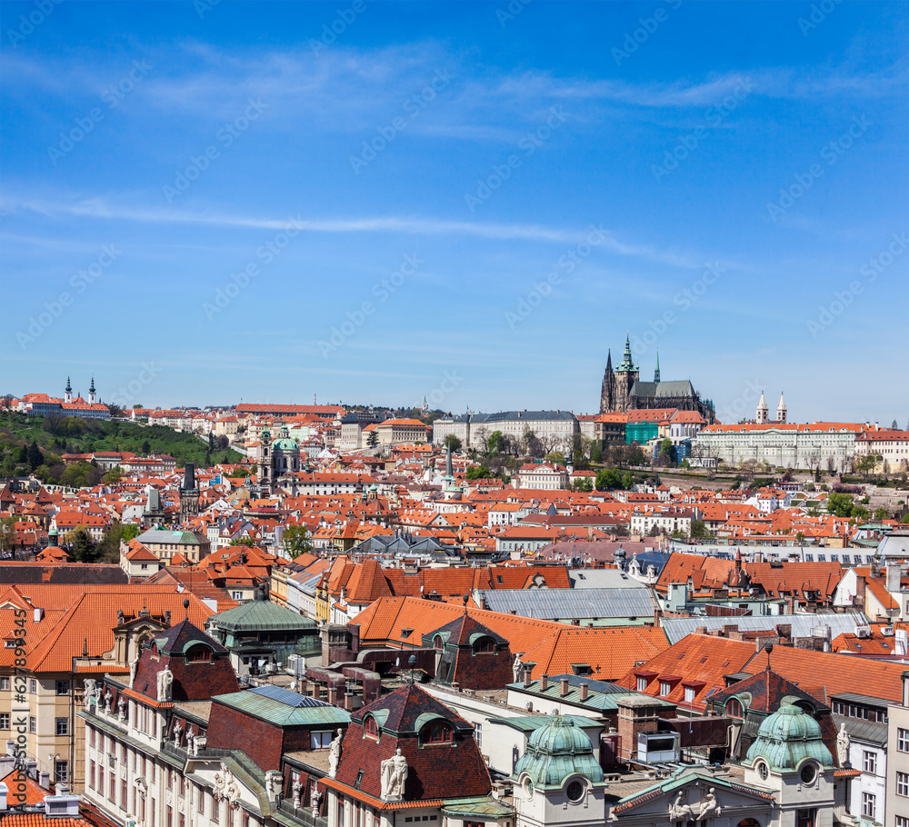 Fototapeta premium View of Stare Mesto Old City and and St. Vitus Cathedral