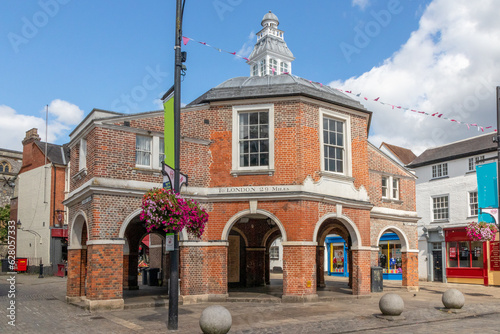 View of the Cornmarket building on Church street, High Wycombe photo