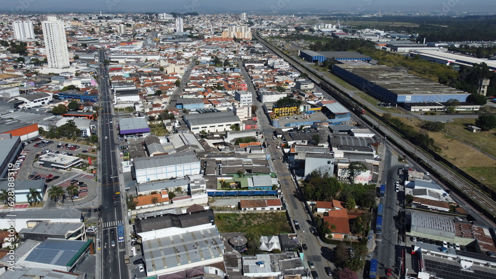 Fototapeta premium Visão aérea do centro da cidade de Mogi das Cruzes em São Paulo Brasil.