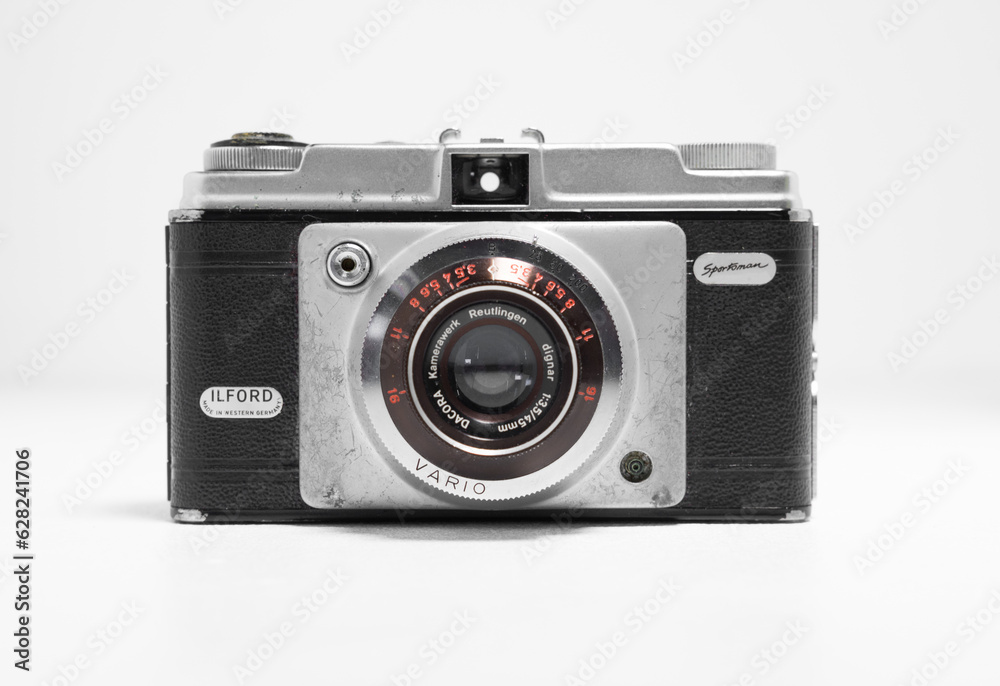 Kent, uk 01.01.2023 A Vintage Ilford Sportsman Camera 35mm retro