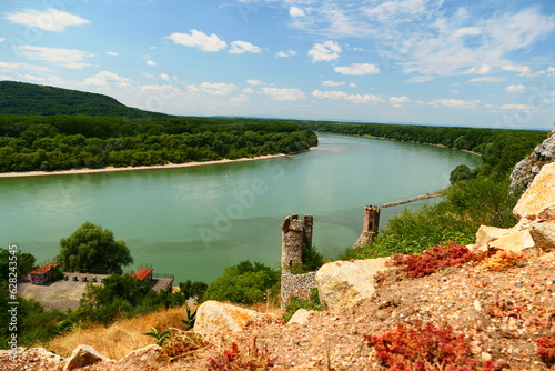 Blick aus der Burgruine Devin auf die Donau, Grenzgebiet Österreich zu Slowakei (3) photo