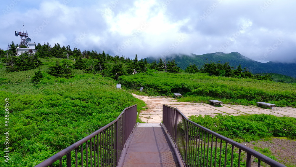 八甲田ロープウェイ山頂駅2階出口からの景色1