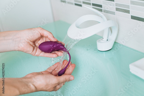 Hands washing vibro vaginal and anal massager Egg