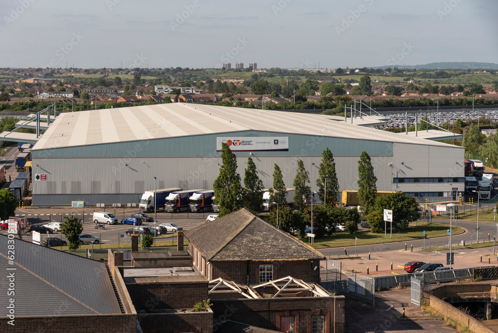 Fotka „Tilbury, Essex, England, UK. 1 June 2023. Overview of warehouse