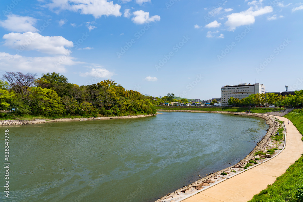岡山城と旭川の景観