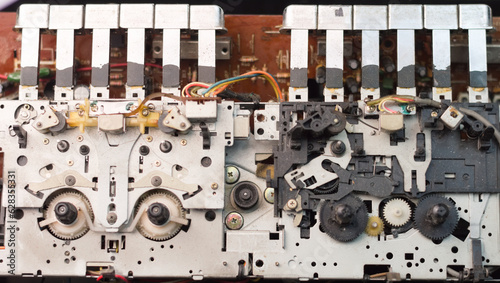 Tape pulling mechanism of the cassette deck. tape recorder repair.