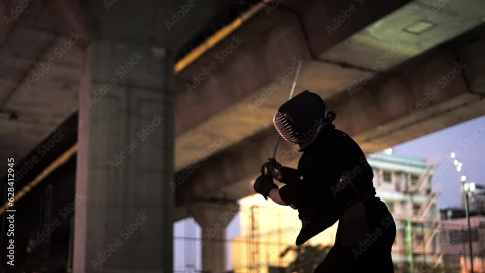 Kendo Street Striker At Dusk Kendo Street Striker At Dusk