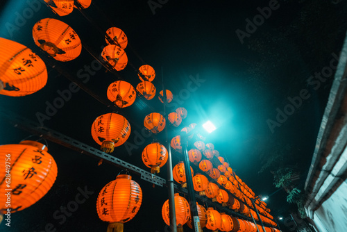 taipei night temple lantern praying (ID: 628419756)